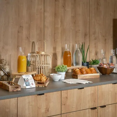 The Originals City, Relais D'estillac, Agen Sud Hotel 3*