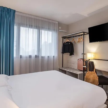 Hotel The Originals City, Relais D'estillac, Agen Sud