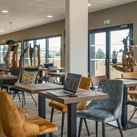 Hotel The Originals City, Relais D'estillac, Agen Sud