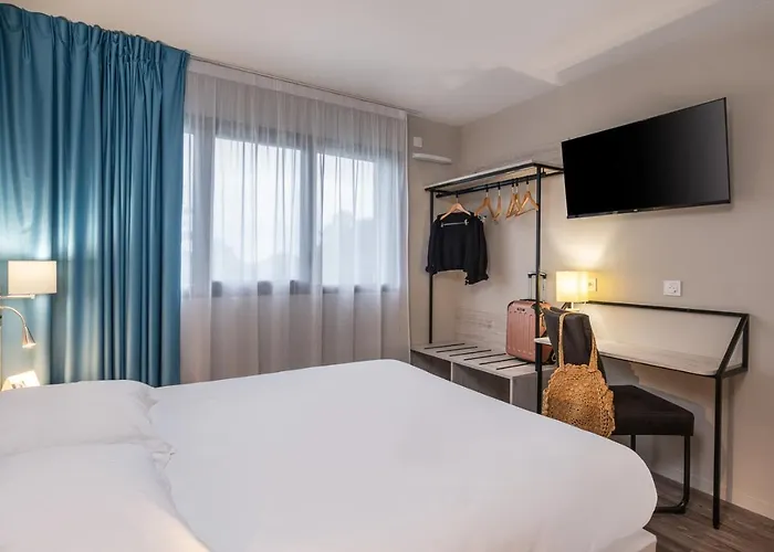 Hotel The Originals City, Relais D'estillac, Agen Sud